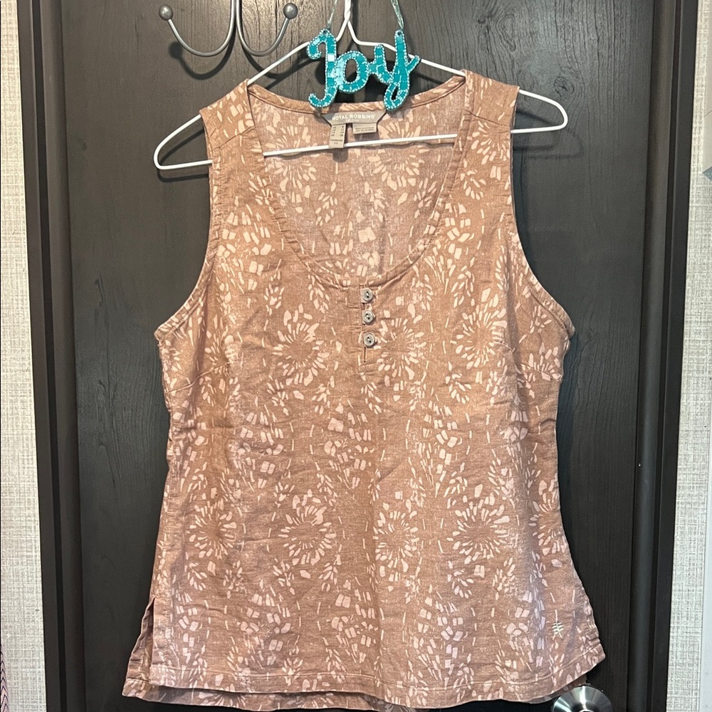 Royal Robbins organic cotton light Brown Beige Floral impression sleeveless top